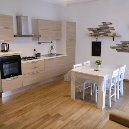 Cassandra E Rachele Appartement
